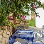 Aparthotel Antonia 3*