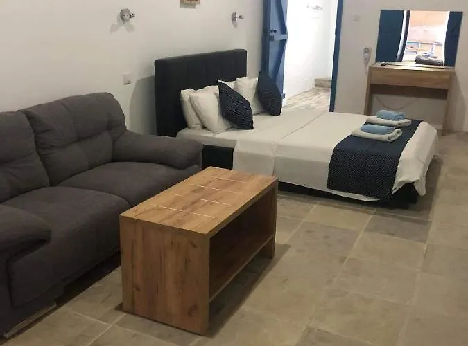 Antonia 3* Voroklini